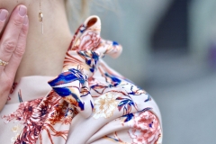 Bow Neck Longue Sleeve Floral Dress - detail